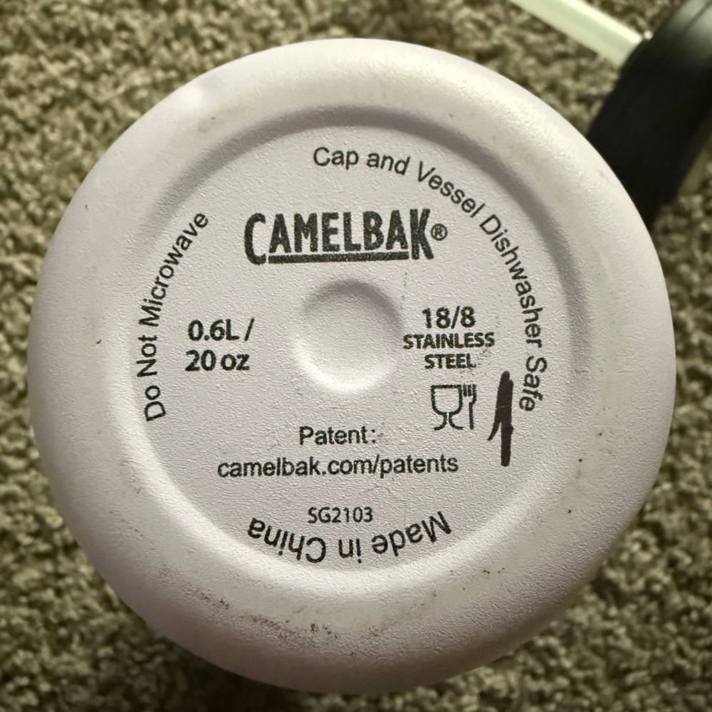 CamelBak Black and White Travel Bottle - Picture 4 of 5